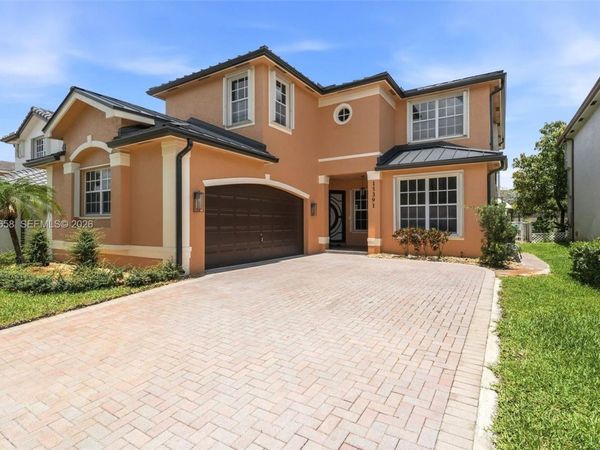 15391 SW 18th St, Miramar, FL 33027