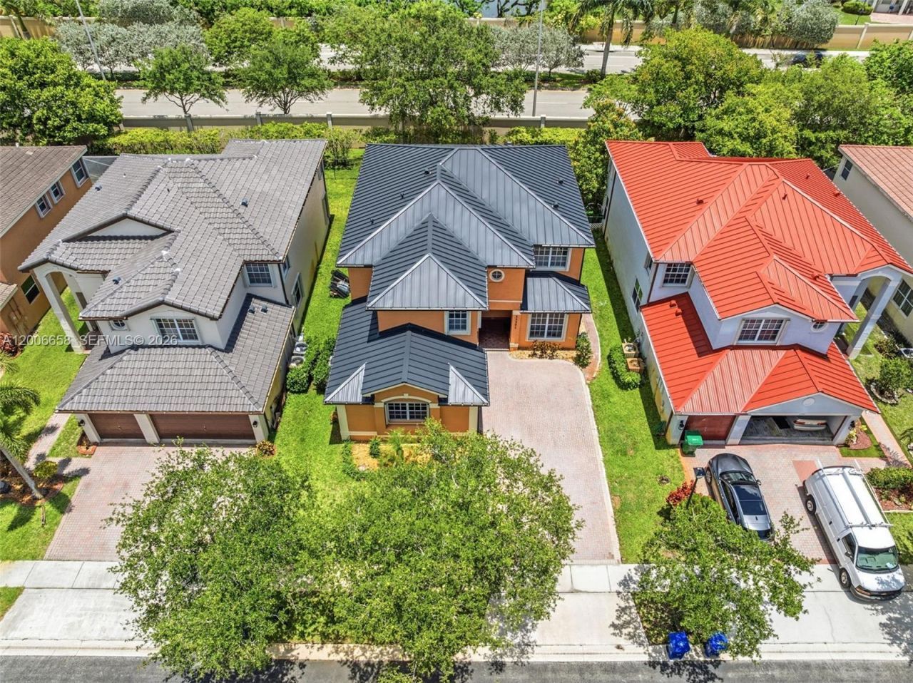 15391 SW 18th St, Miramar, FL 33027 Photo