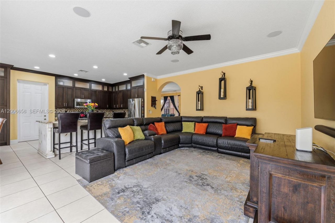 15391 SW 18th St, Miramar, FL 33027 Photo