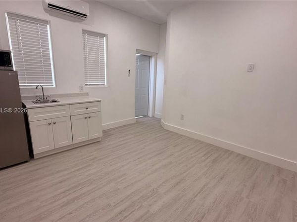17614 SW 134th Pl , Unit B, Miami, FL 33177