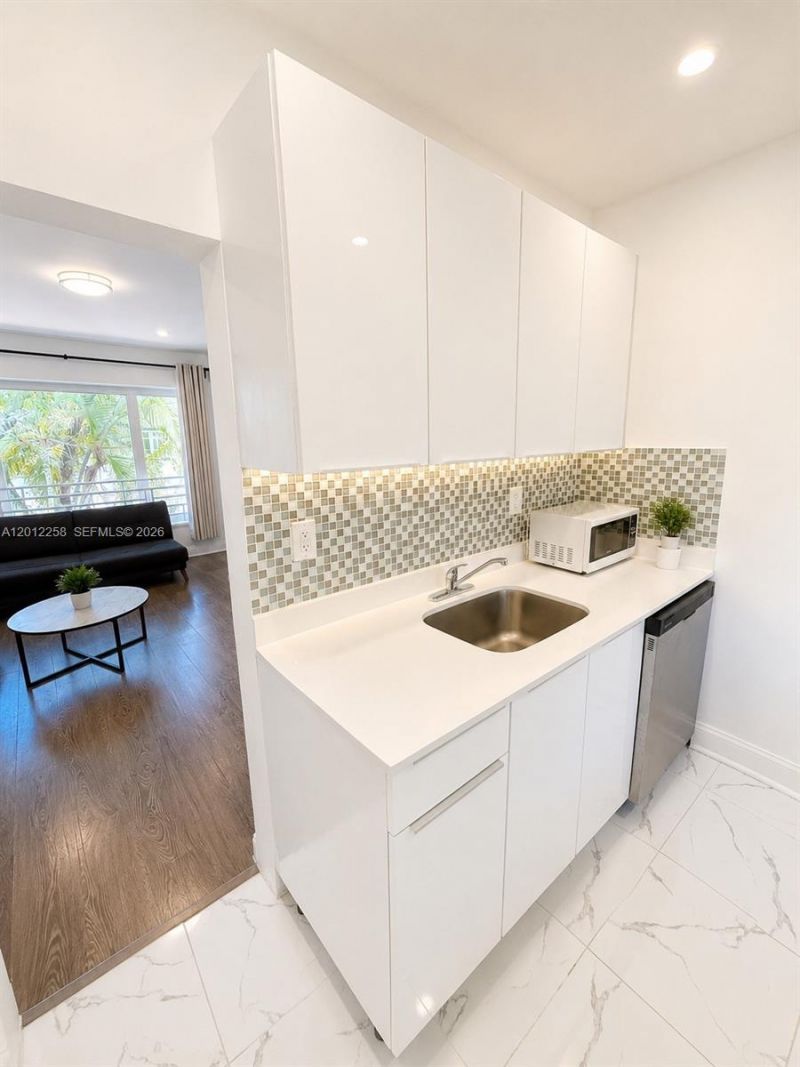 1540 Jefferson Ave, Unit 2, Miami Beach, FL 33139 Photo