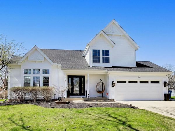 316 Wildberry Lane , Bartlett, IL 60103