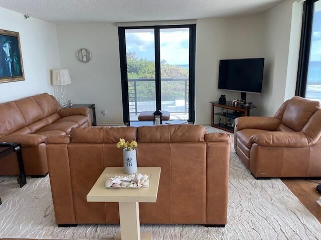 250 S Ocean Boulevard, Unit 3h, Boca Raton, FL 33432 Photo