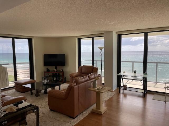 250 S Ocean Boulevard, Unit 3h, Boca Raton, FL 33432 Photo
