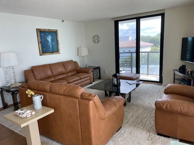 250 S Ocean Boulevard, Unit 3h, Boca Raton, FL 33432 Photo