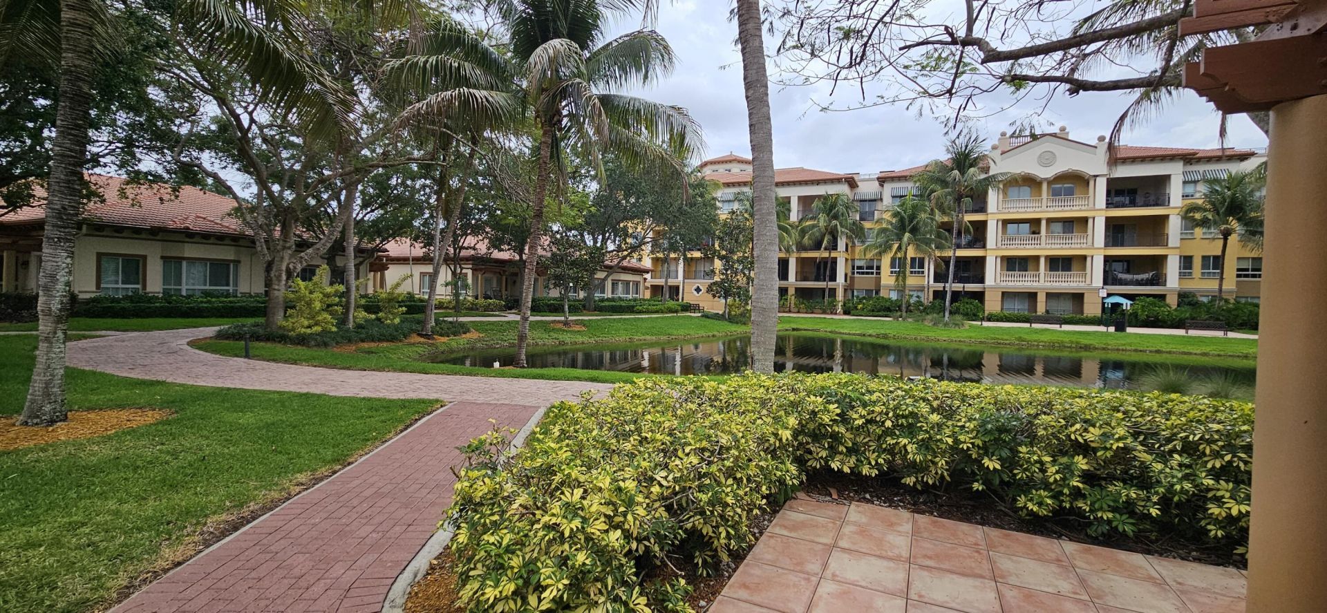 16117 Emerald Estates Drive, Weston, FL 33331 Photo