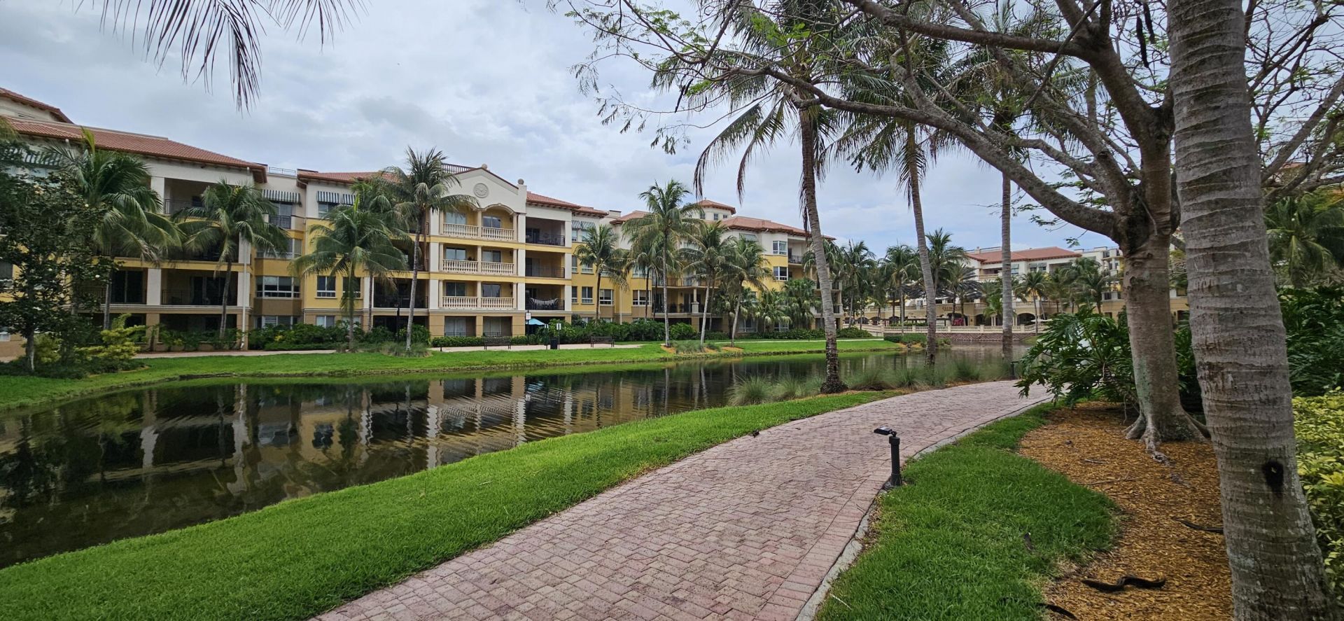 16117 Emerald Estates Drive, Weston, FL 33331 Photo