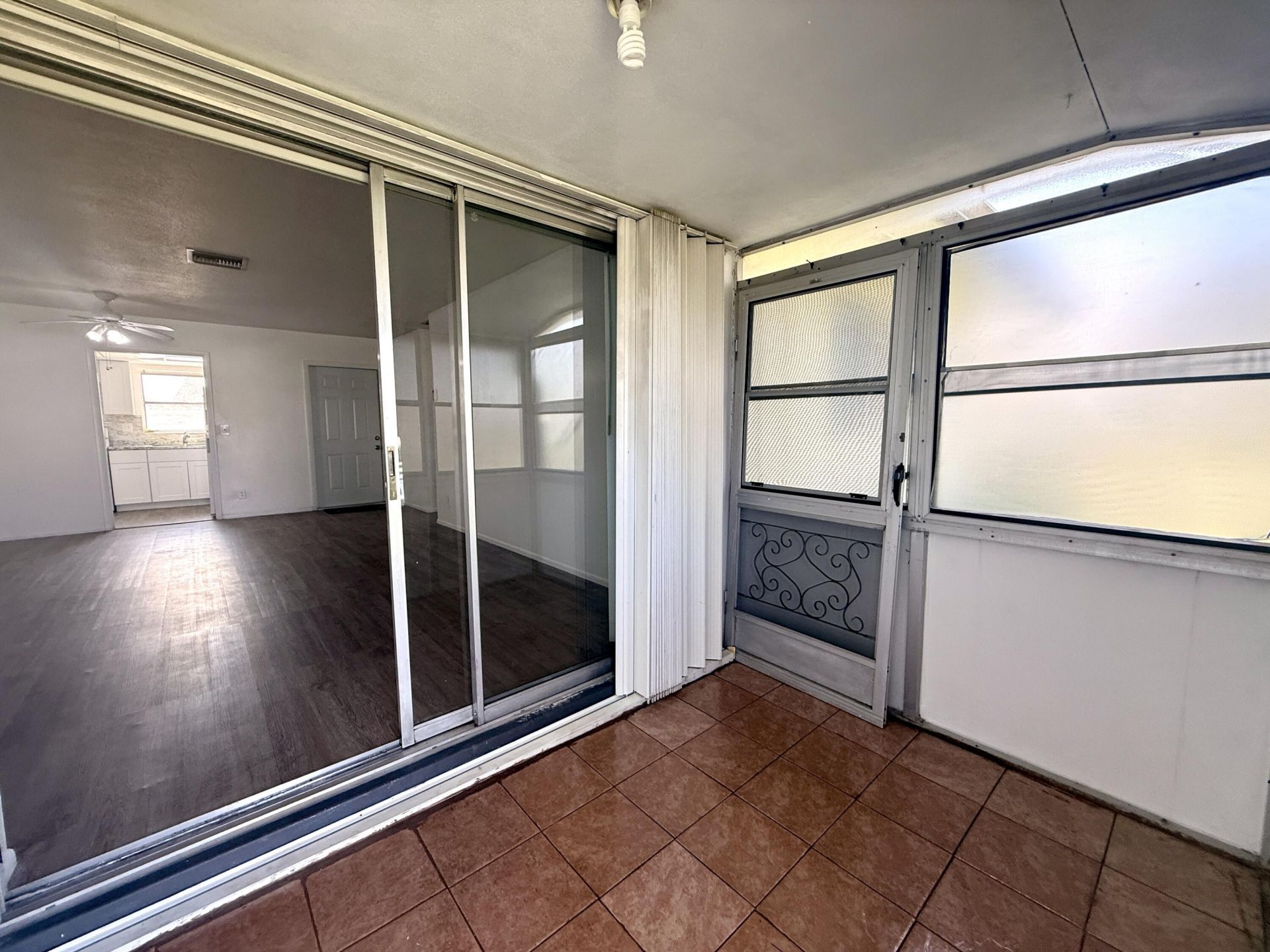 2854 E Crosley Dr Drive E, Unit J, West Palm Beach, FL 33415 Photo