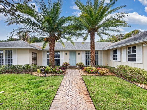 291 Country Club Drive, Tequesta, FL 33469