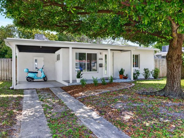 5216 NE 2nd Terrace, Oakland Park, FL 33334