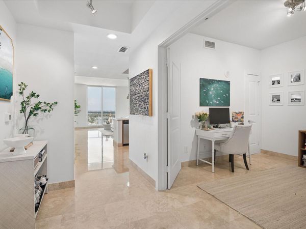 315 NE 3rd Avenue, Unit 2108, Fort Lauderdale, FL 33301