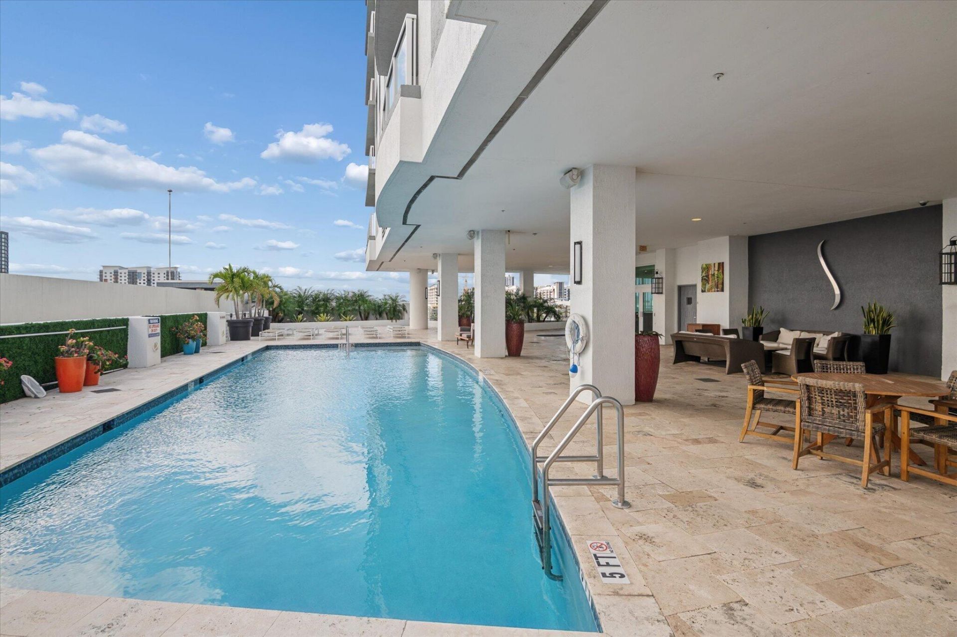 315 NE 3rd Avenue, Unit 2108, Fort Lauderdale, FL 33301 Photo