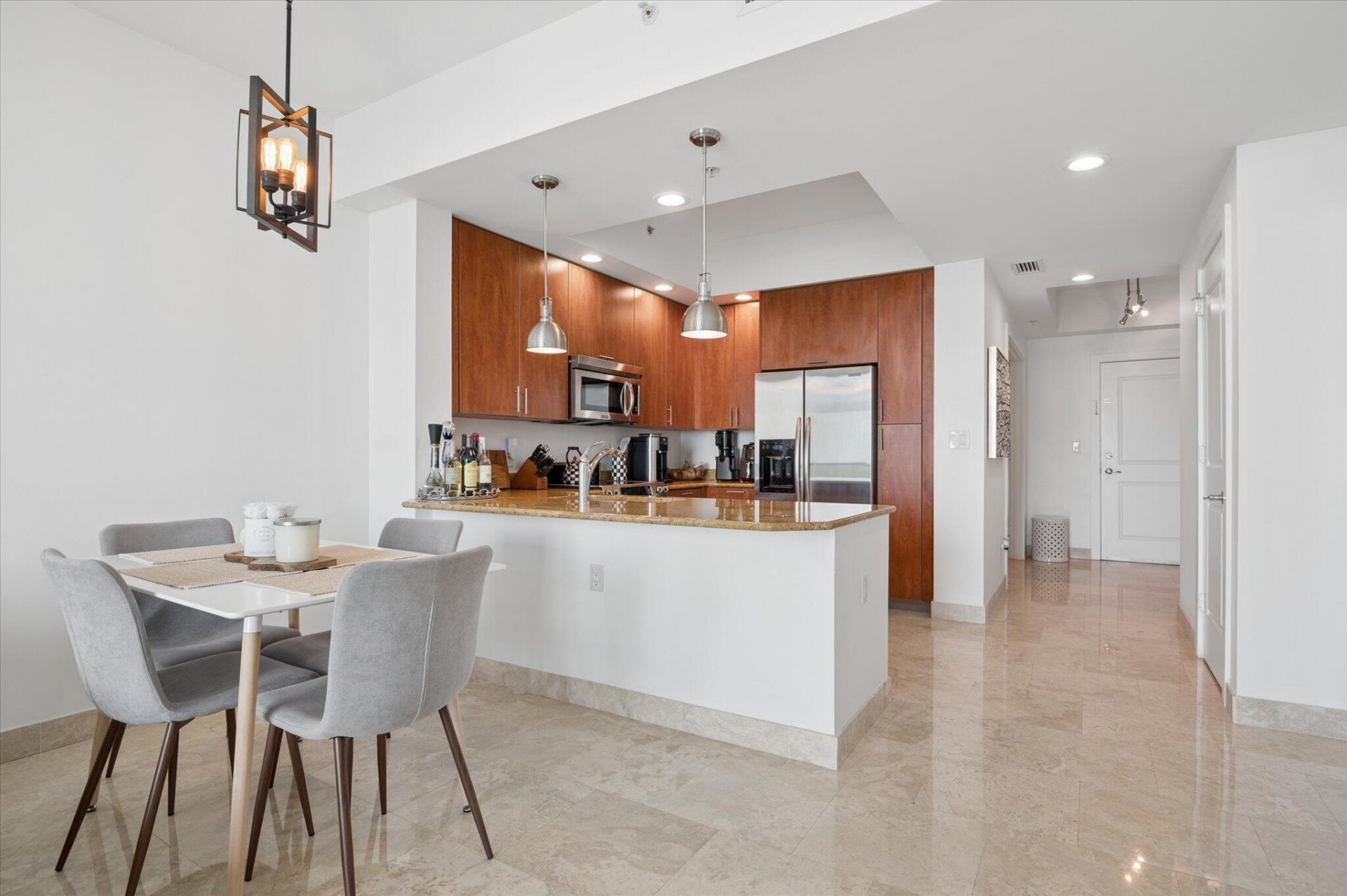 315 NE 3rd Avenue, Unit 2108, Fort Lauderdale, FL 33301 Photo