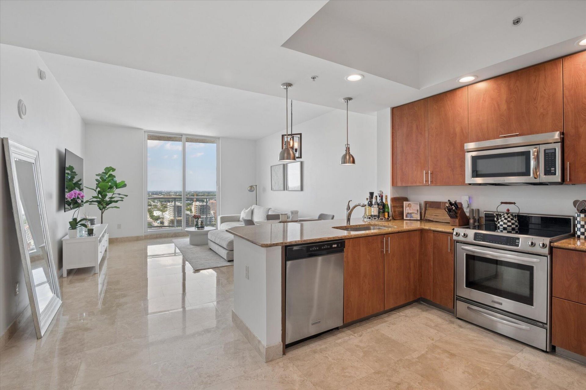 315 NE 3rd Avenue, Unit 2108, Fort Lauderdale, FL 33301 Photo