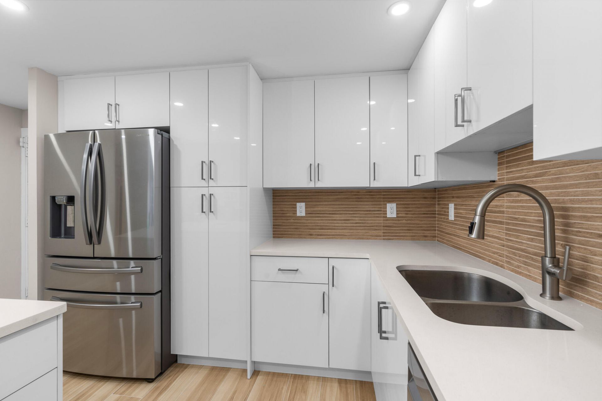 3200 NE 36th Street, Unit 619, Fort Lauderdale, FL 33308 Photo