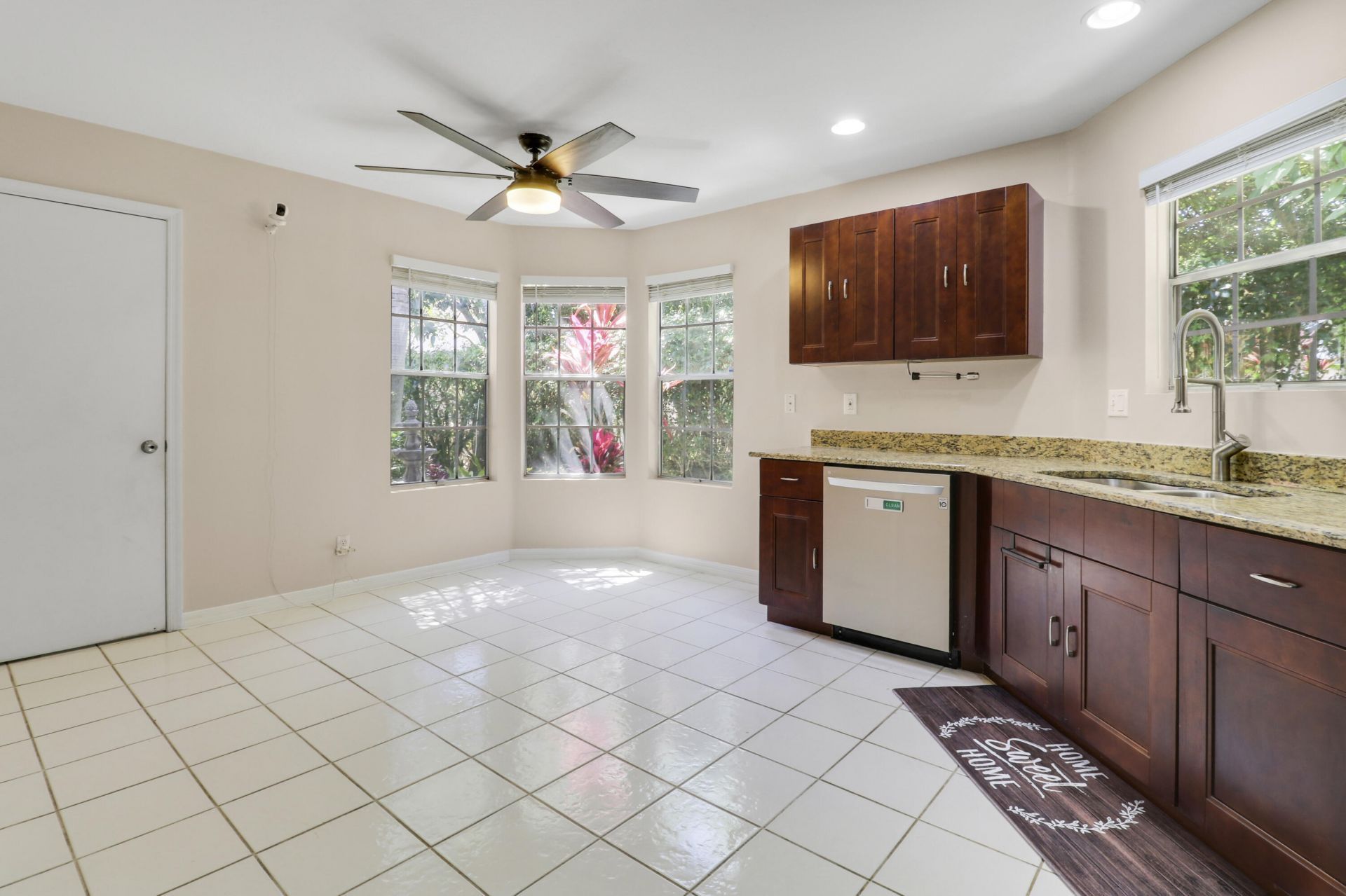 1437 Dandelion Lane, West Palm Beach, FL 33415 Photo