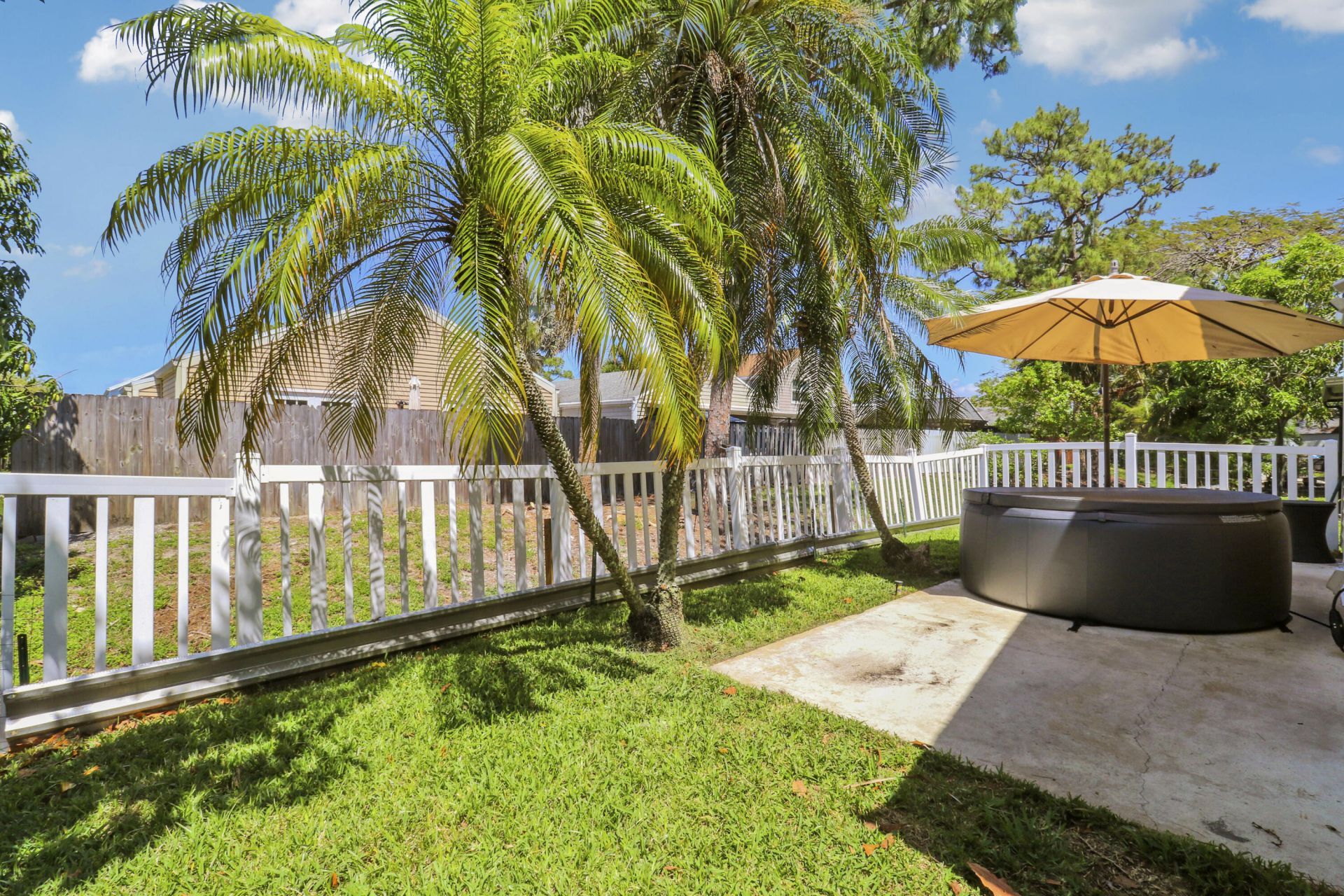 1437 Dandelion Lane, West Palm Beach, FL 33415 Photo