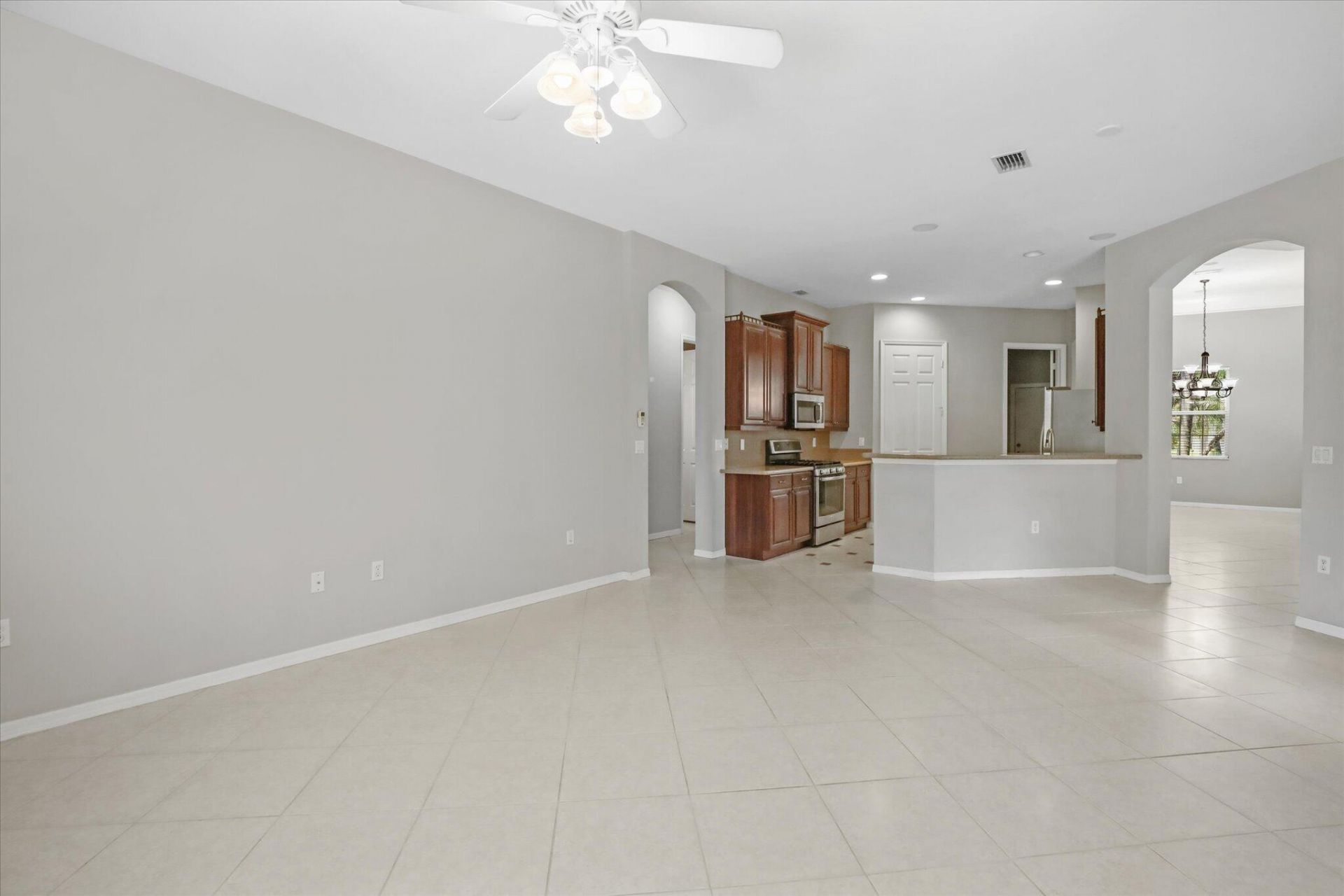 521 SW Lake Manatee Way, Port Saint Lucie, FL 34986 Photo