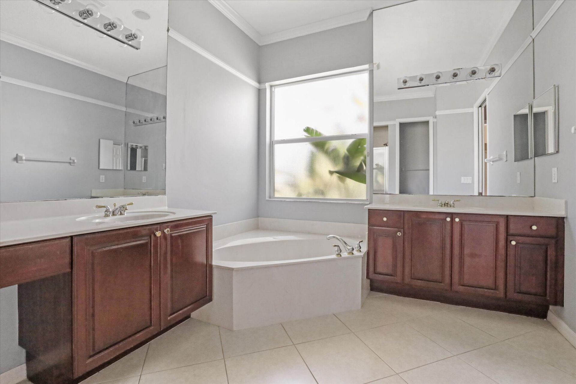 521 SW Lake Manatee Way, Port Saint Lucie, FL 34986 Photo
