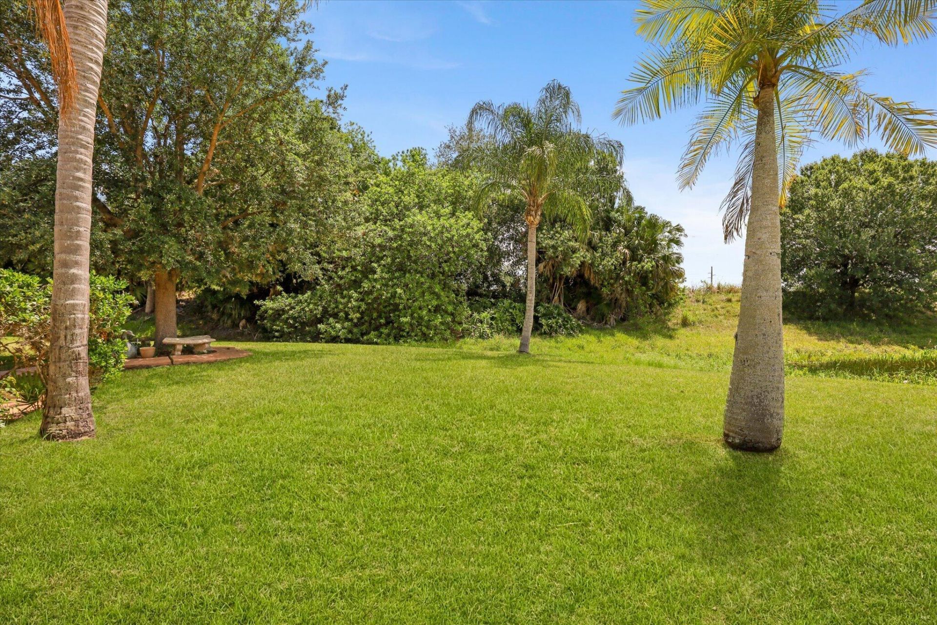 521 SW Lake Manatee Way, Port Saint Lucie, FL 34986 Photo