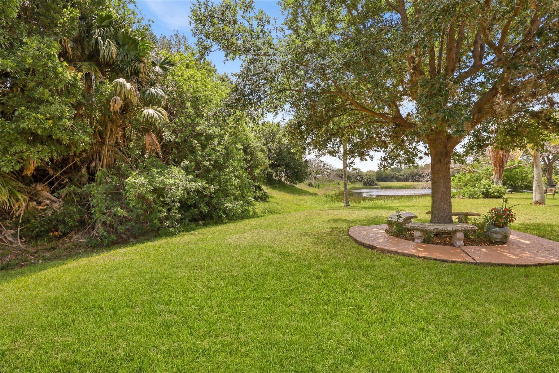 521 SW Lake Manatee Way, Port Saint Lucie, FL 34986 Photo