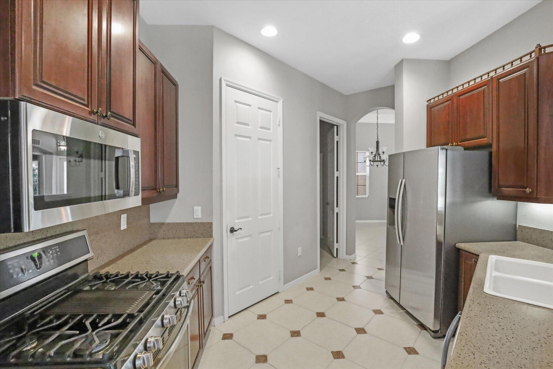 521 SW Lake Manatee Way, Port Saint Lucie, FL 34986 Photo