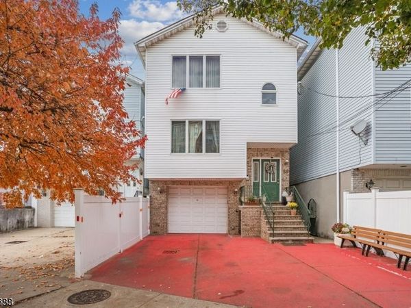 59 Polk St, Newark, NJ 07105