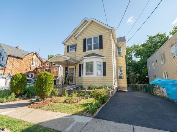 68 Richard St, Passaic, NJ 07055