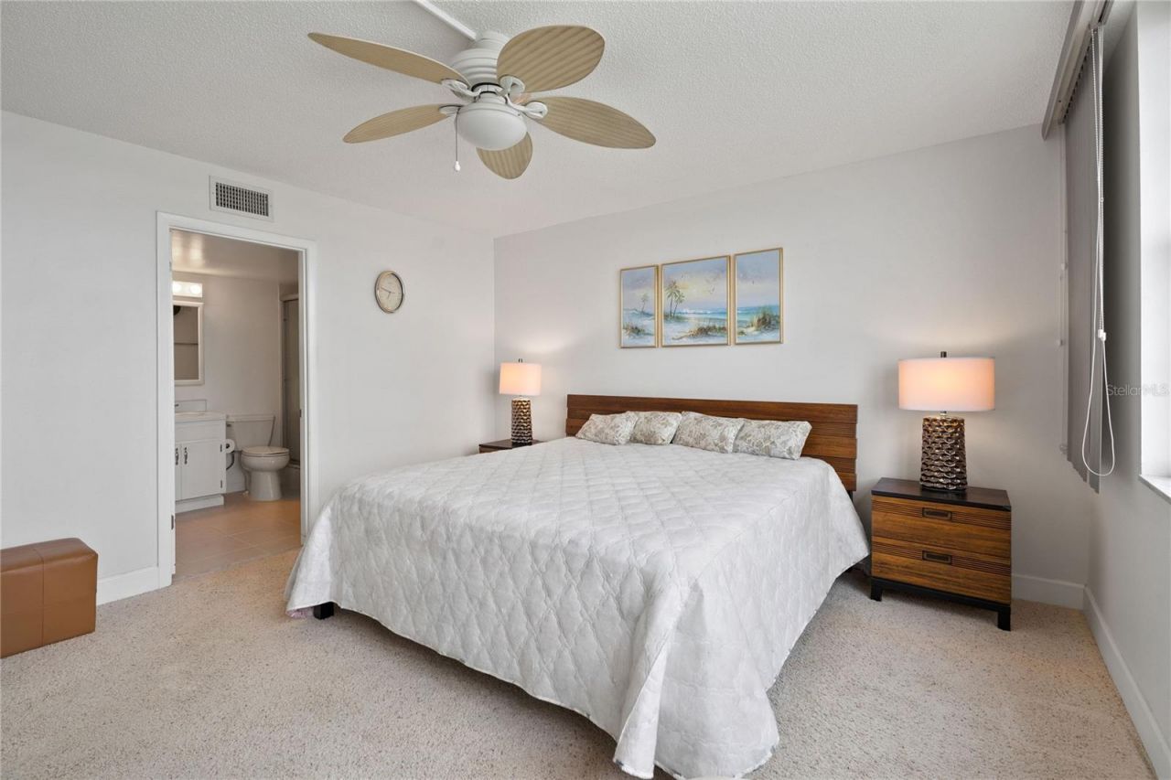 7910 Sun Island Drive S, Unit 302, South Pasadena, FL 33707 Photo