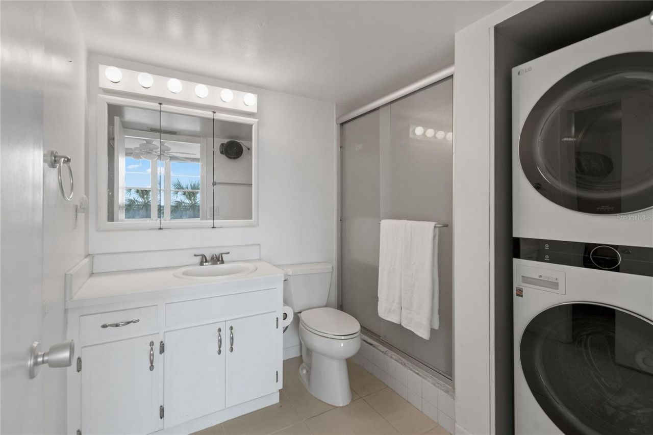 7910 Sun Island Drive S, Unit 302, South Pasadena, FL 33707 Photo