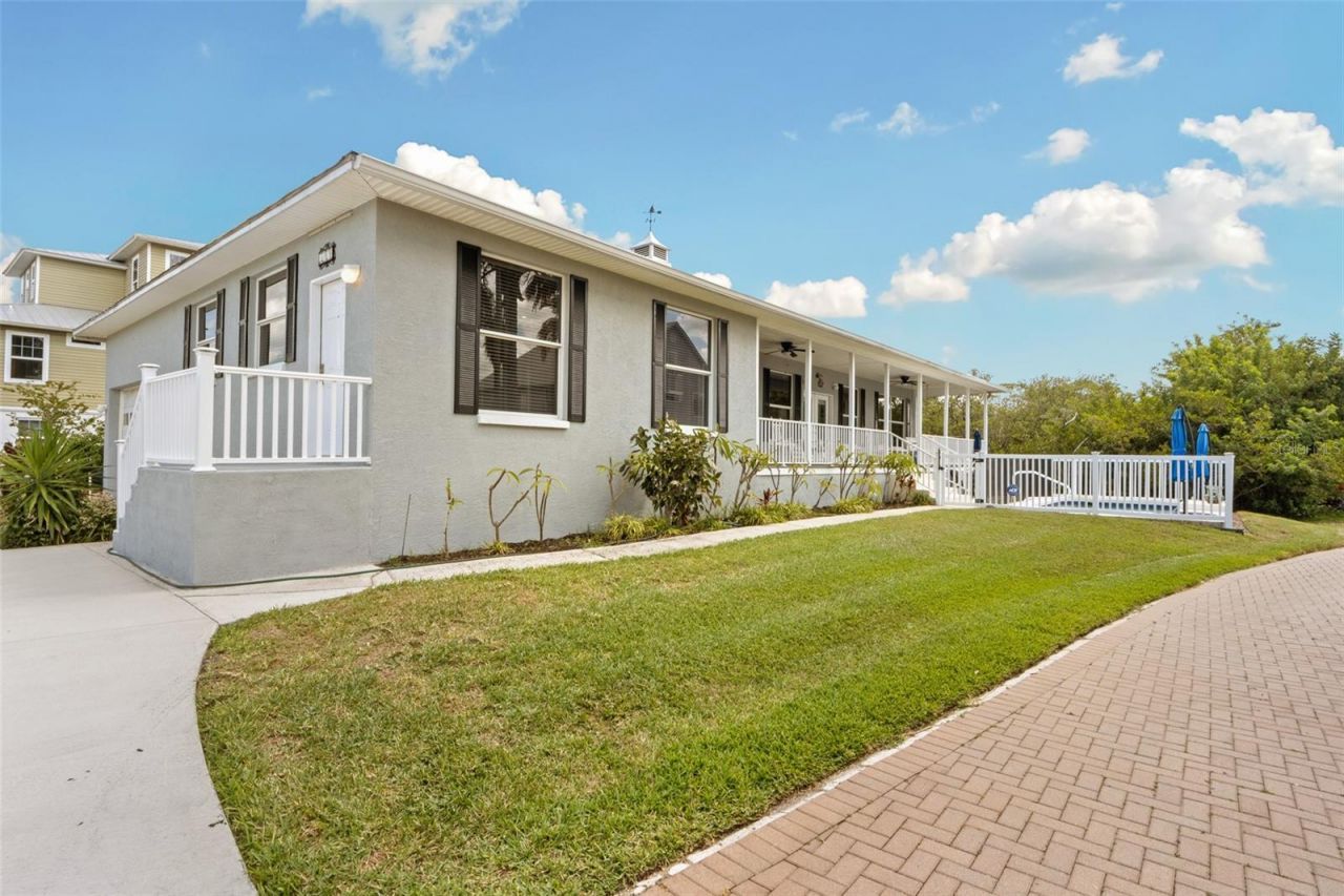 310 13th Avenue W, Palmetto, FL 34221 Photo