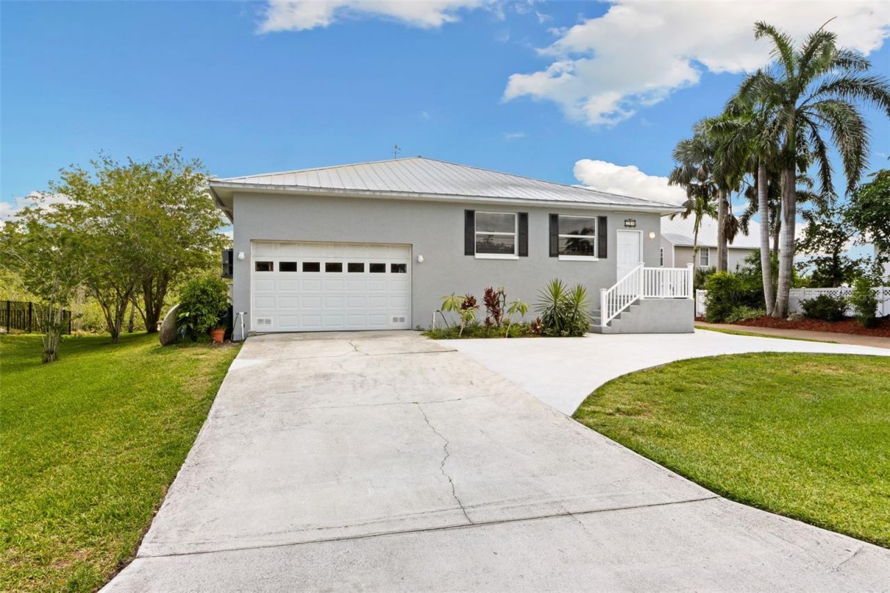 310 13th Avenue W, Palmetto, FL 34221 Photo