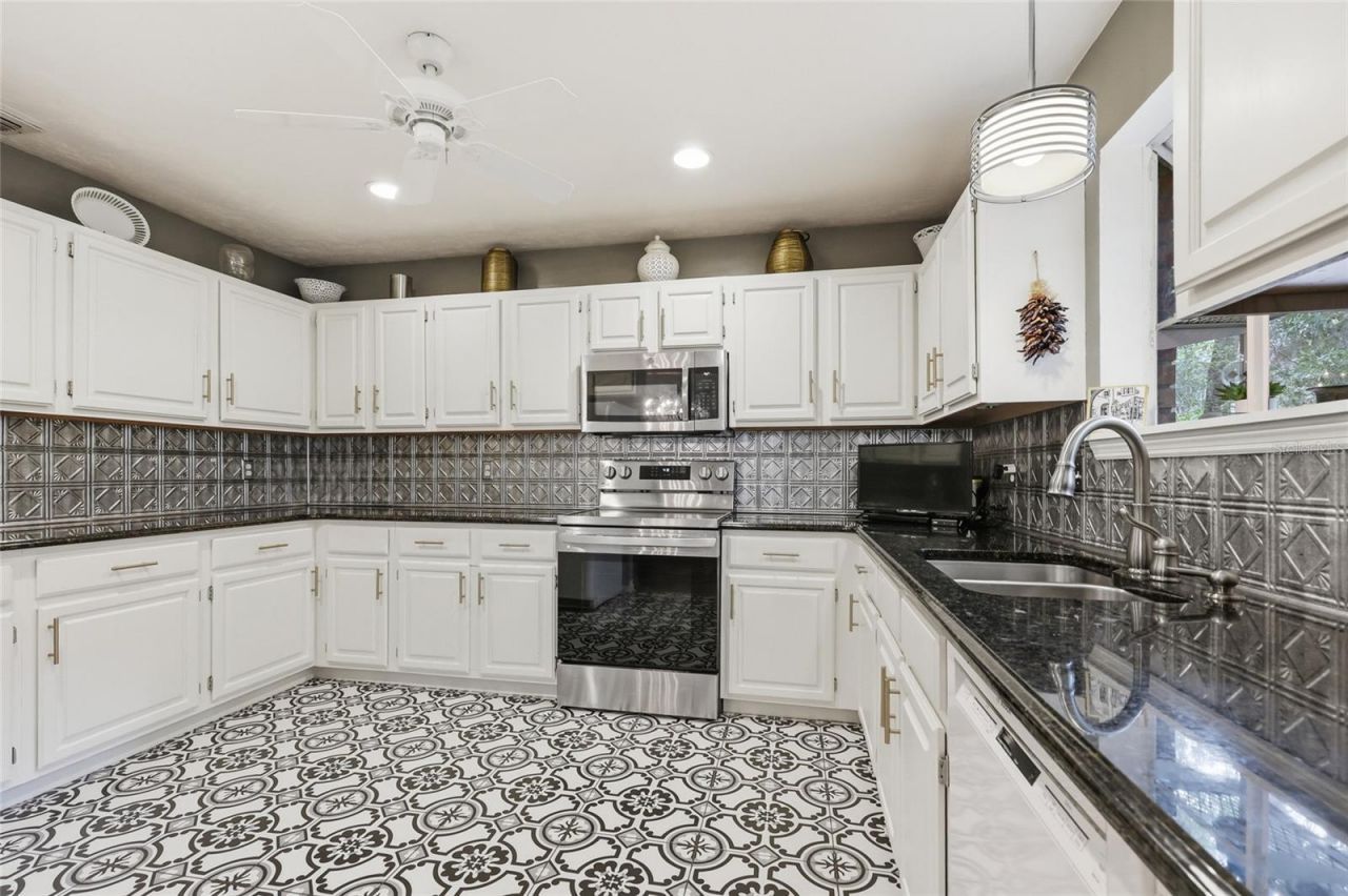 9702 SW 52nd Lane , Gainesville, FL 32608 Photo