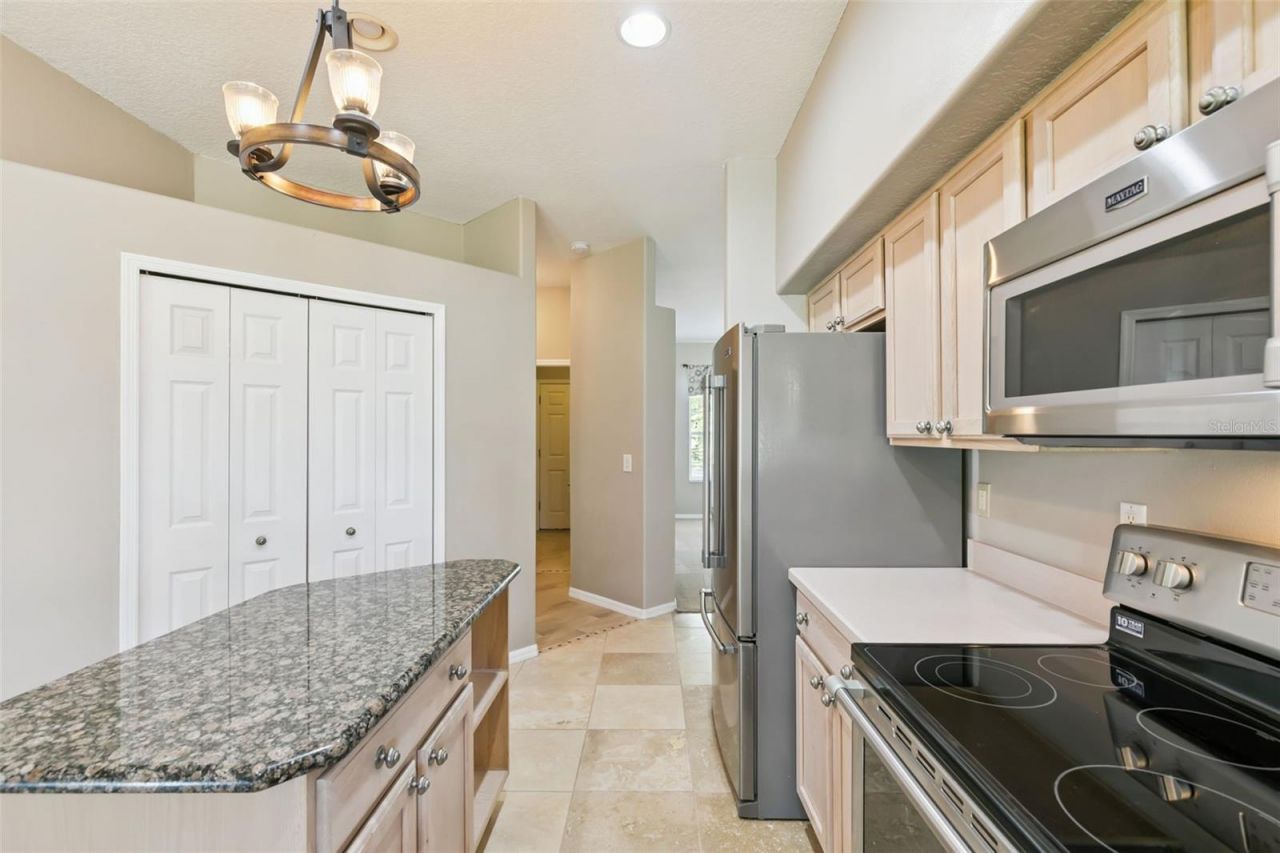 237 Strathmore Circle , Kissimmee, FL 34744 Photo