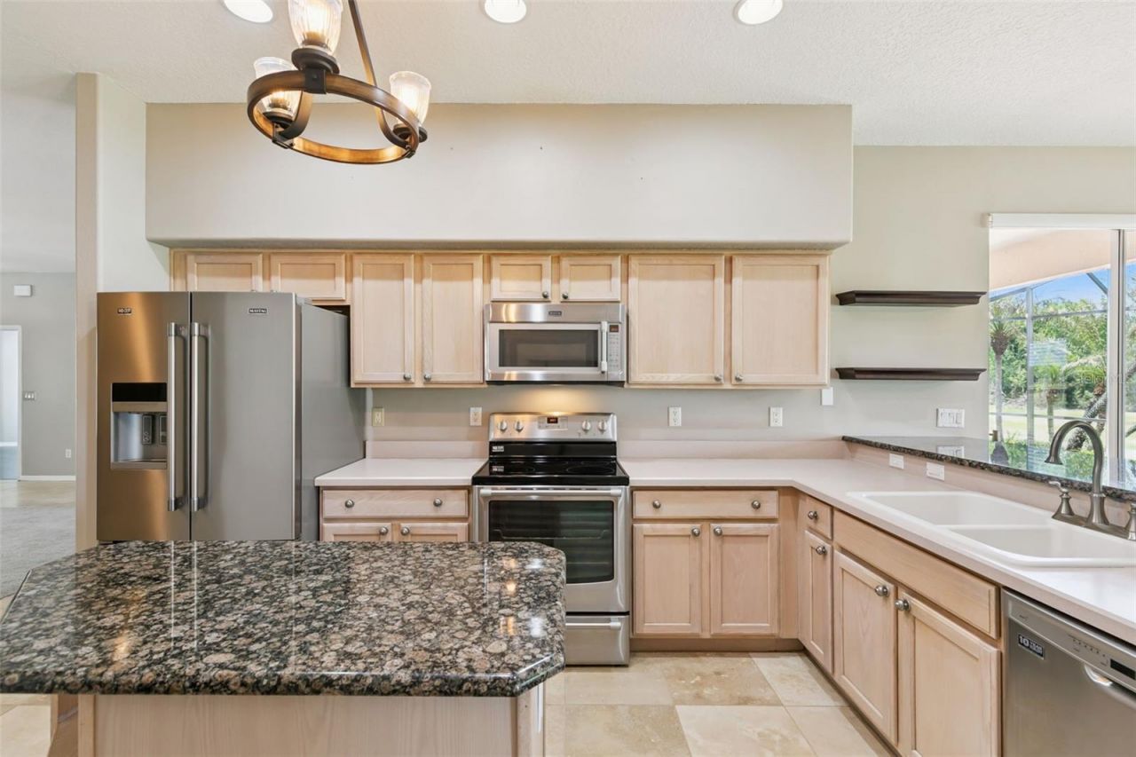 237 Strathmore Circle , Kissimmee, FL 34744 Photo