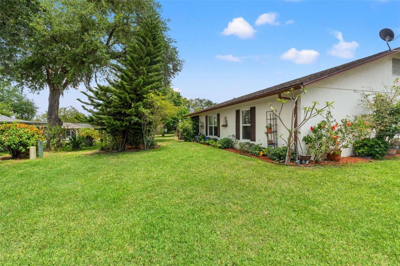 10541 Green Meadow Lane , Port Richey, FL 34668 Photo