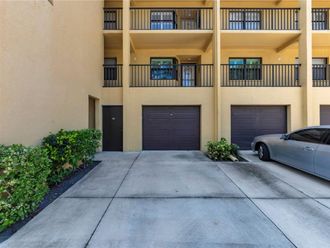 5849 PARK ST N Saint Petersburg, FL 33709