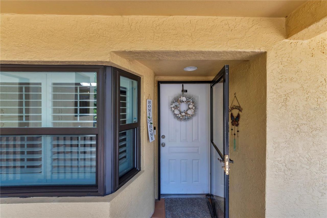 5849 Park St N, Unit 202, Saint Petersburg, FL 33709 Photo