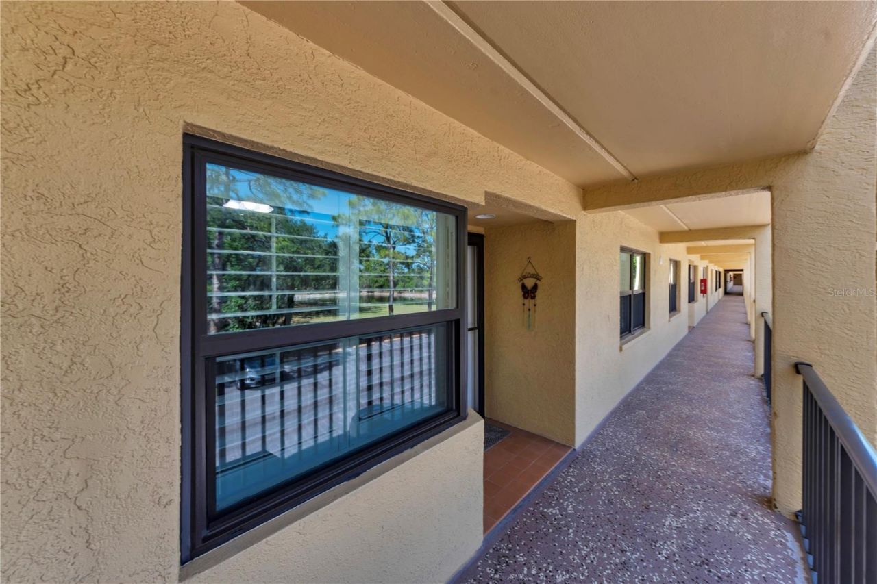 5849 Park St N, Unit 202, Saint Petersburg, FL 33709 Photo