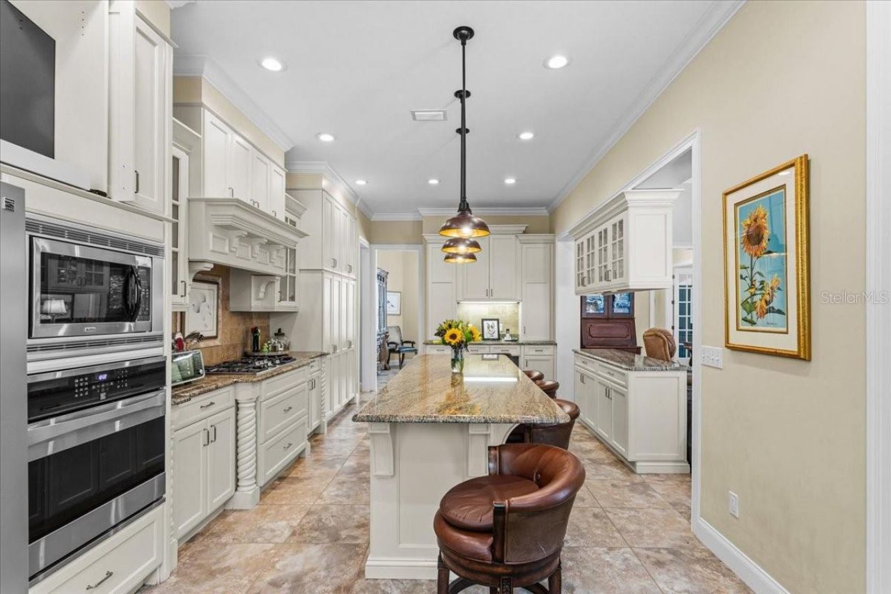 2772 NW 26th Place , Gainesville, FL 32605 Photo