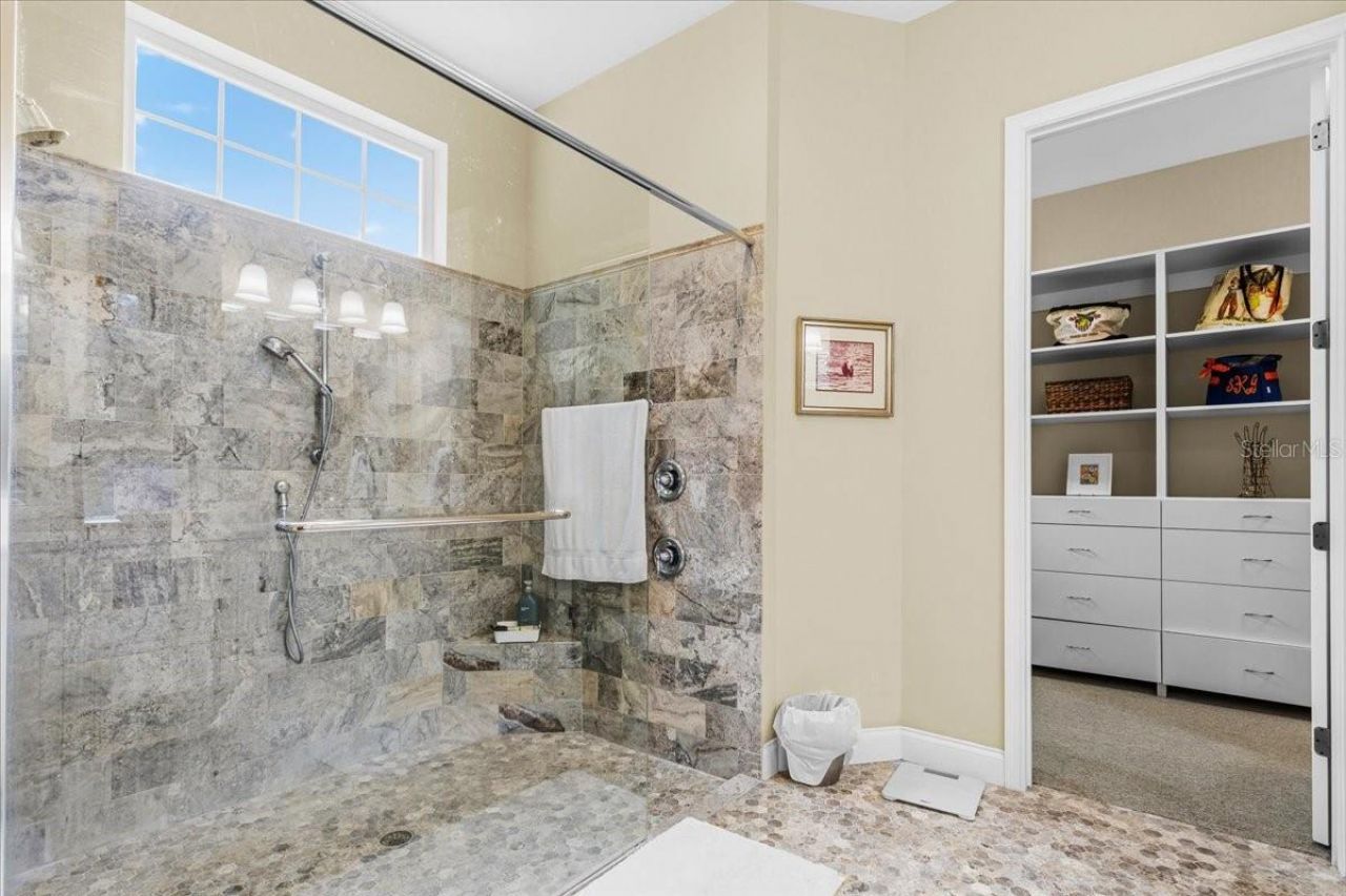 2772 NW 26th Place , Gainesville, FL 32605 Photo