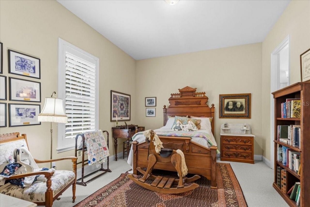 2772 NW 26th Place , Gainesville, FL 32605 Photo