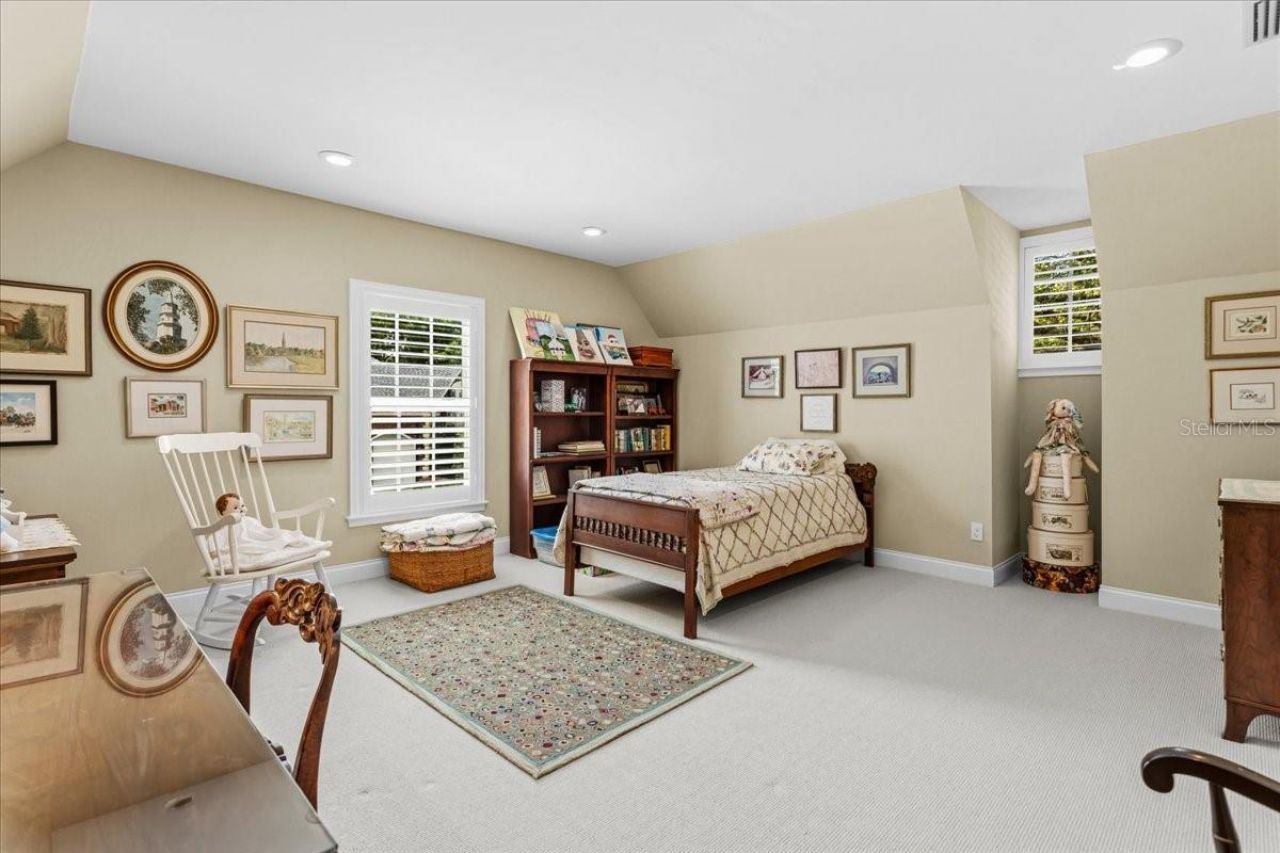 2772 NW 26th Place , Gainesville, FL 32605 Photo
