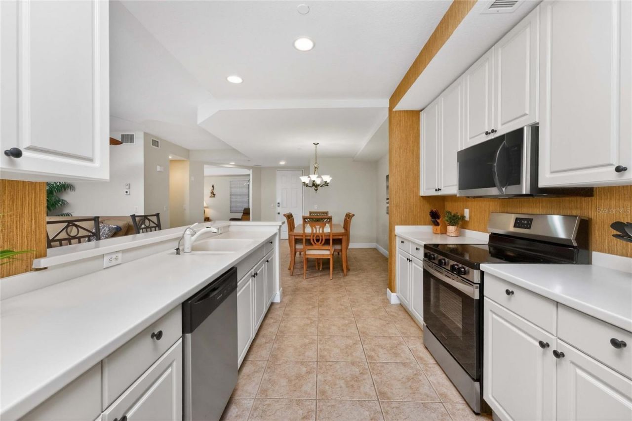 24351 Baltic Ave, Unit 203, Punta Gorda, FL 33955 Photo