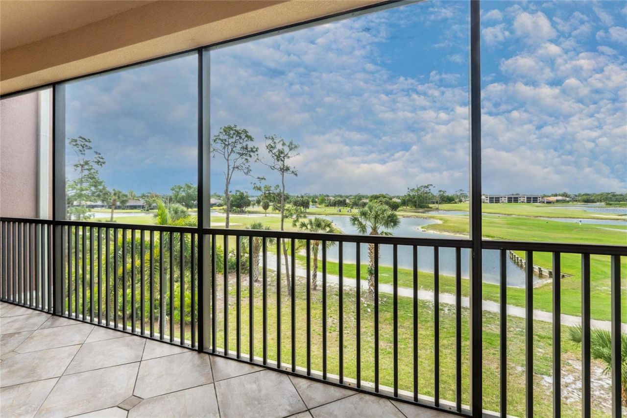 24351 Baltic Ave, Unit 203, Punta Gorda, FL 33955 Photo