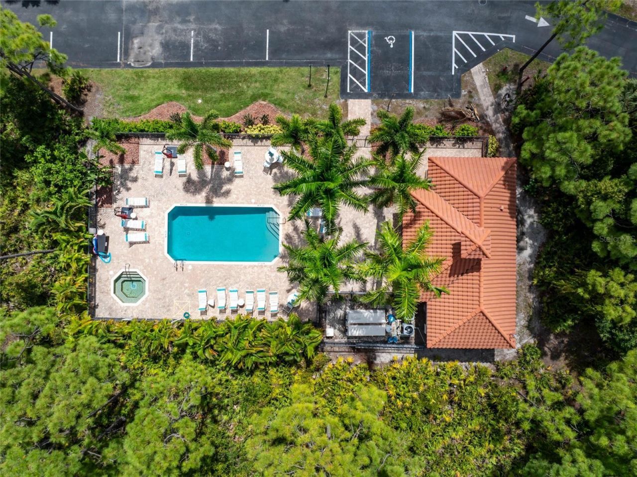 24351 Baltic Ave, Unit 203, Punta Gorda, FL 33955 Photo
