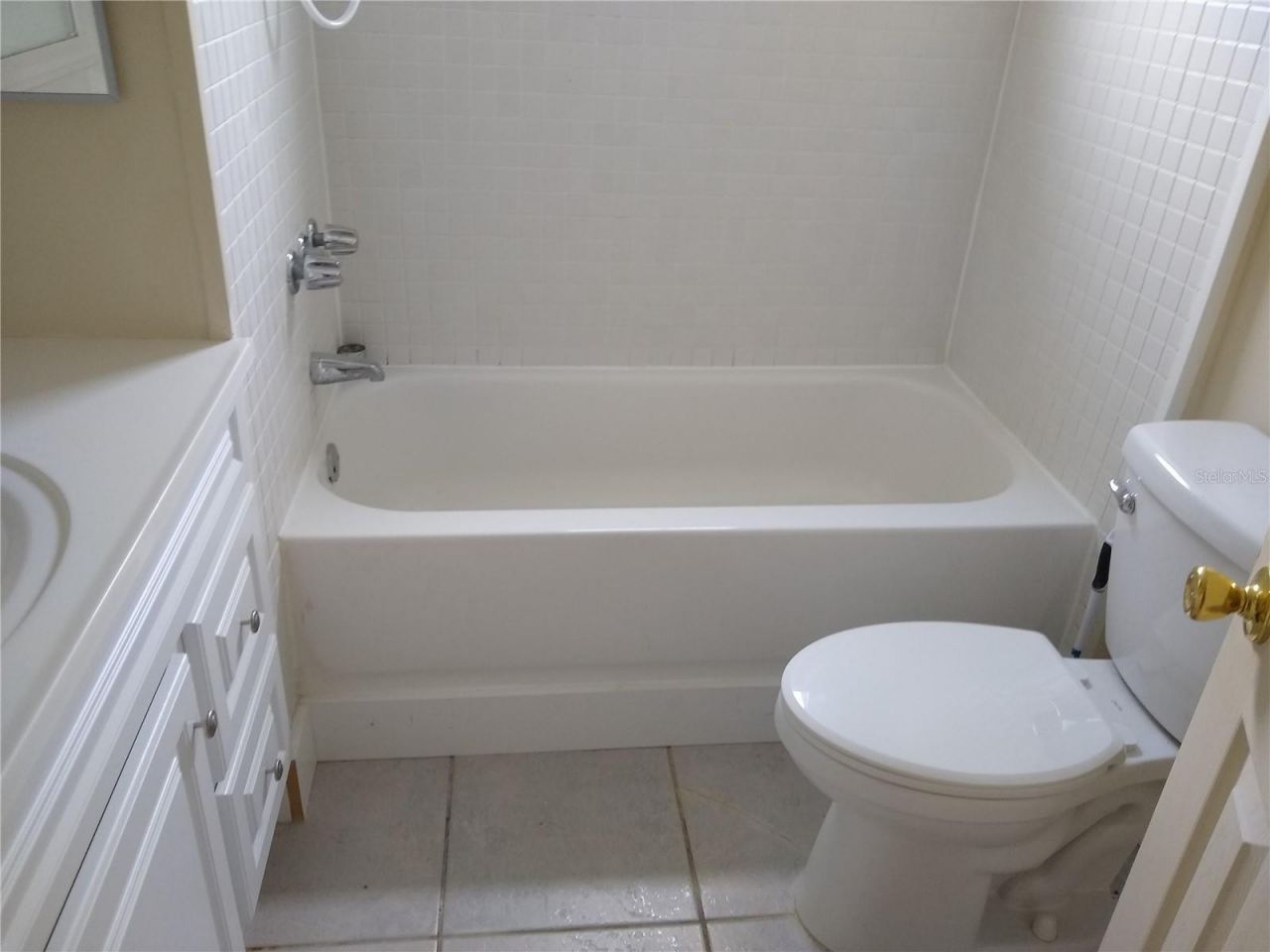 205 52nd Avenue Drive W, Bradenton, FL 34207 Photo