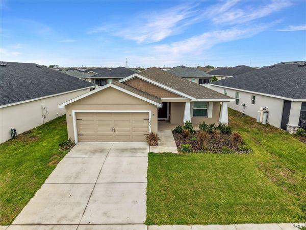 1831 DAYSTAR DRIVE , HAINES CITY, FL 33844