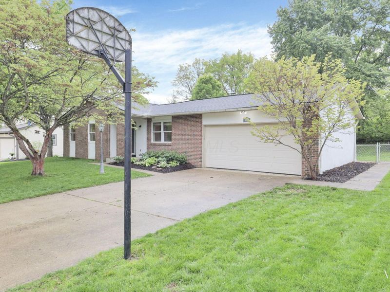 155 Vantage Point Place, Pickerington, OH 43147 Photo 6