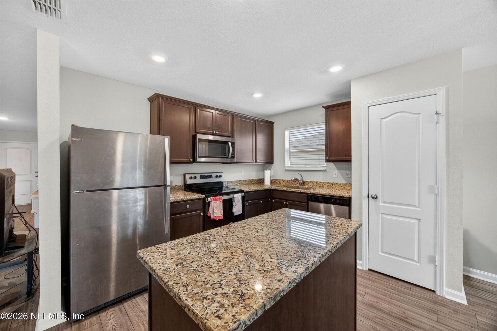 5923 Crosby Lake Way E, Macclenny, FL 32063 Photo